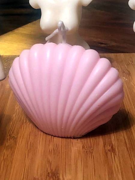 Clam Shells (Mono-Fragrance)£6.50 each or Two for £12