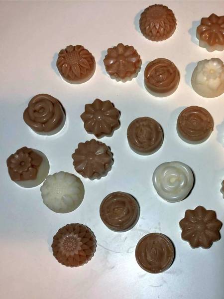 Small Flower Shapes, £4.25 for 12 pack and £8.25 for 21 pack